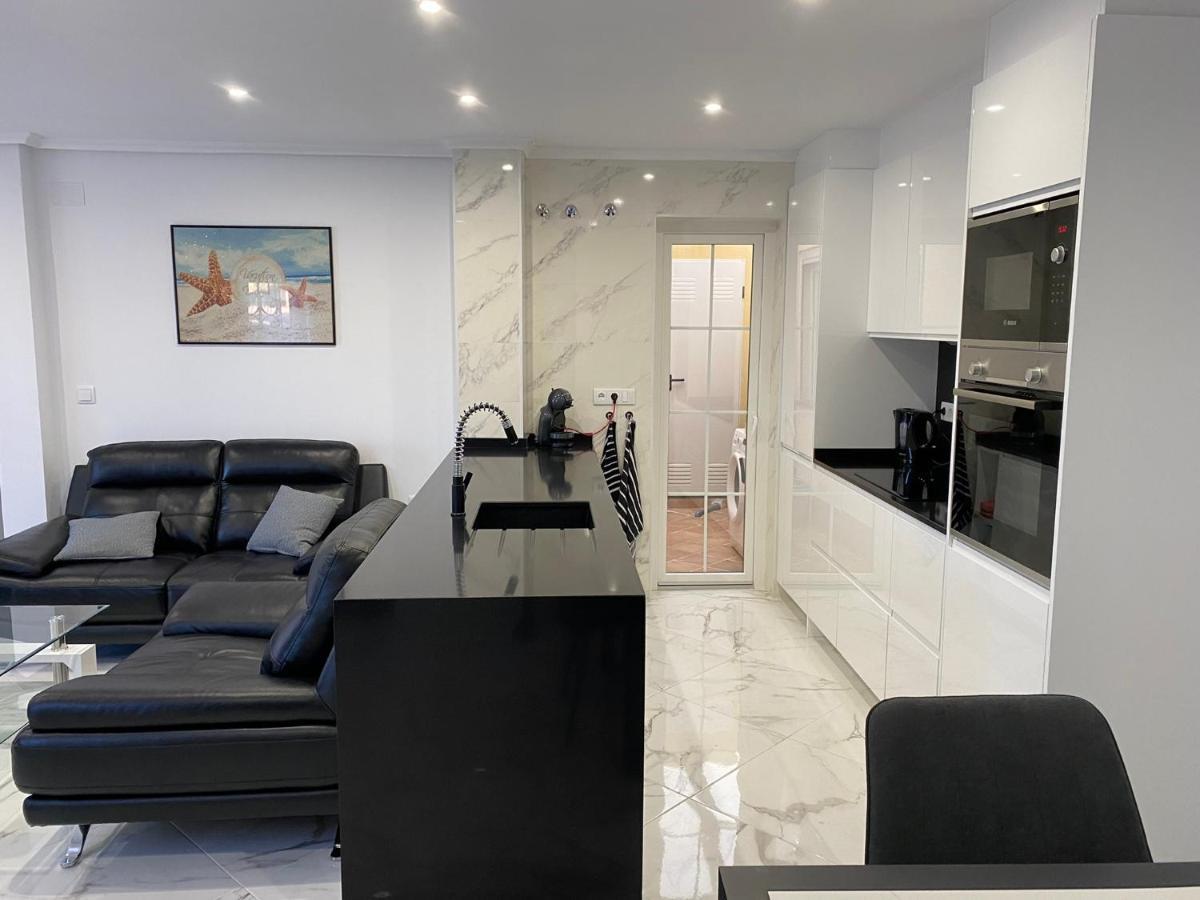 Casa Marina Suerte - Punta Prima, Torrevieja Appartement Alicante Buitenkant foto