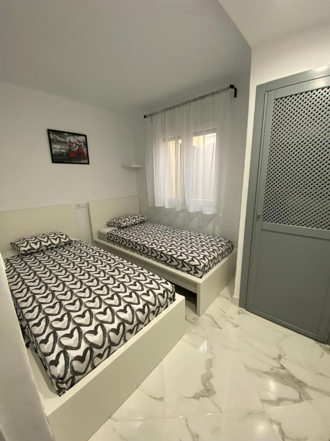 Casa Marina Suerte - Punta Prima, Torrevieja Appartement Alicante Buitenkant foto