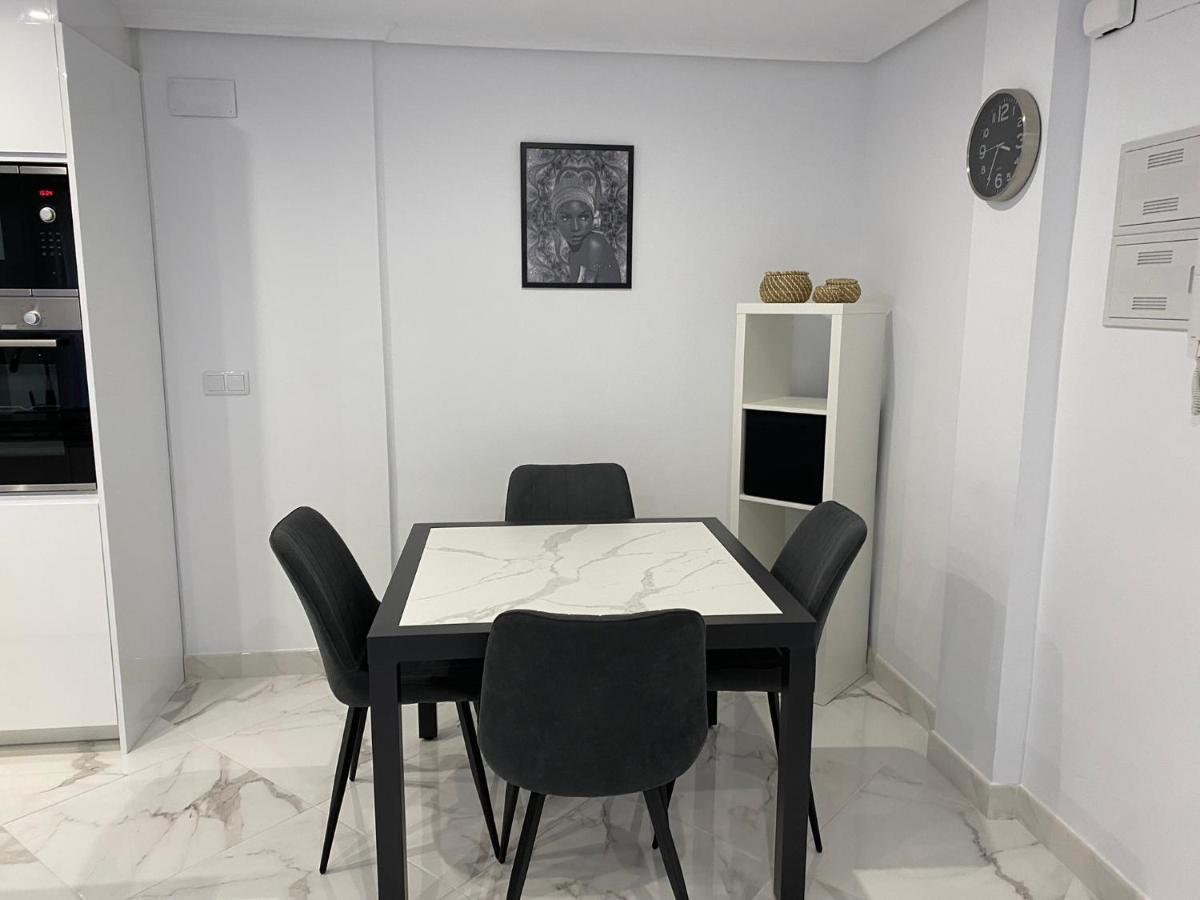 Casa Marina Suerte - Punta Prima, Torrevieja Appartement Alicante Buitenkant foto